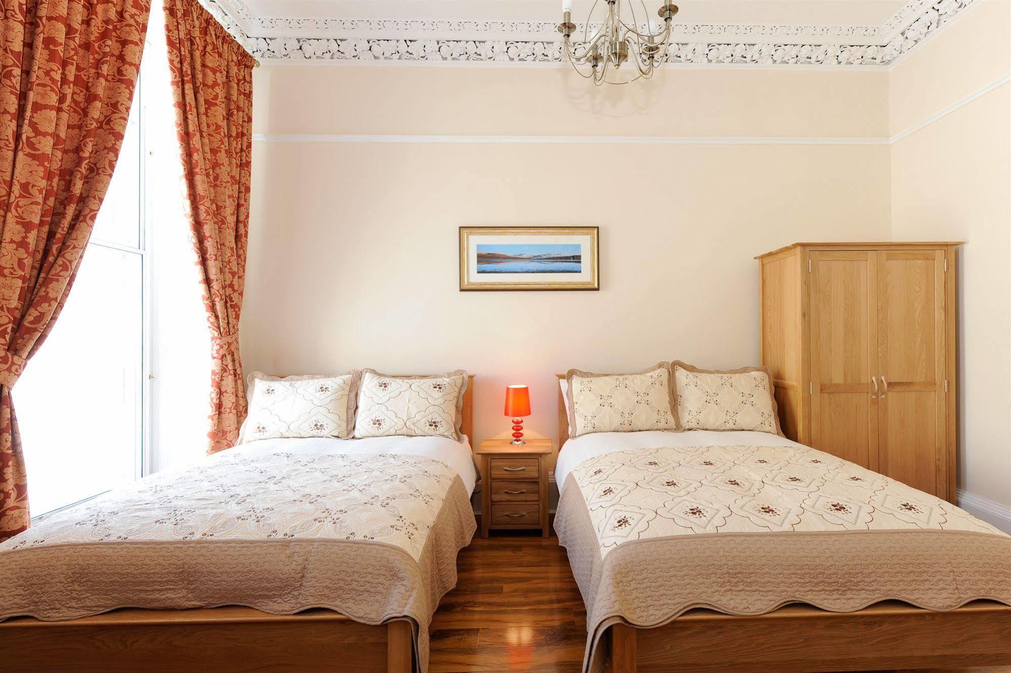 Aparthotel Edinburgh City Suites