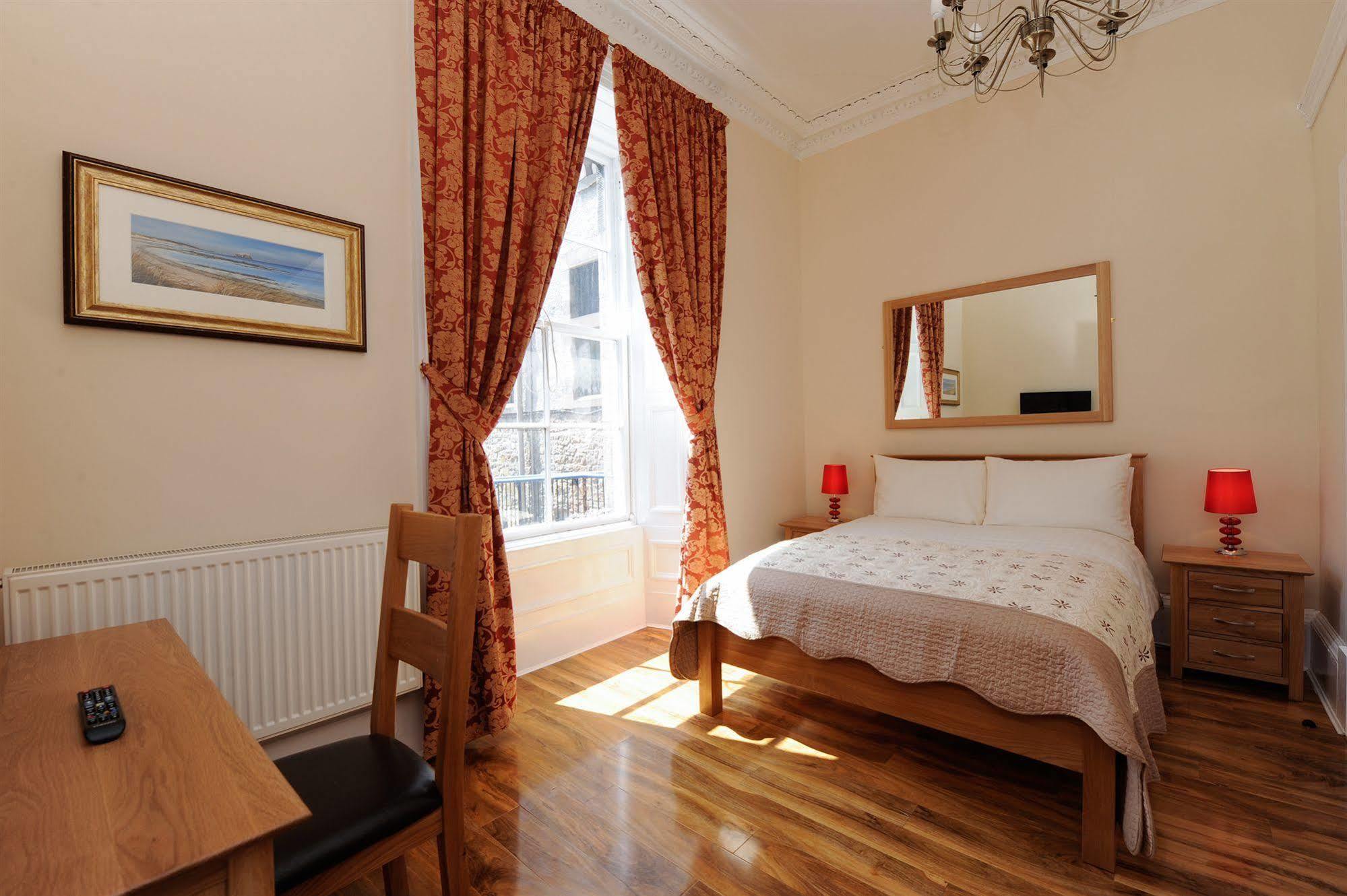 Edinburgh City Suites 4* Edinburgh