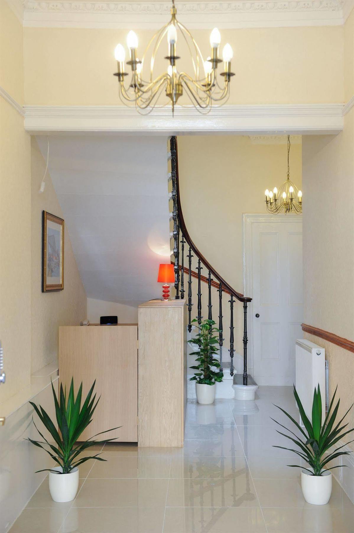 Aparthotel Edinburgh City Suites Edinburgh
