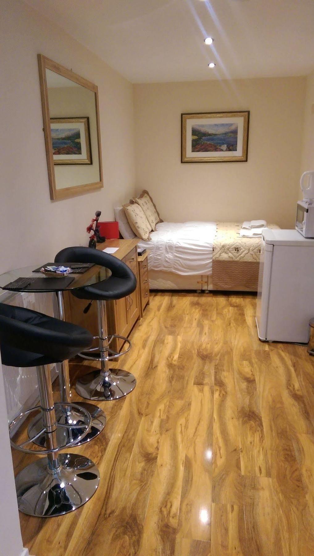 Aparthotel Edinburgh City Suites Edinburgh