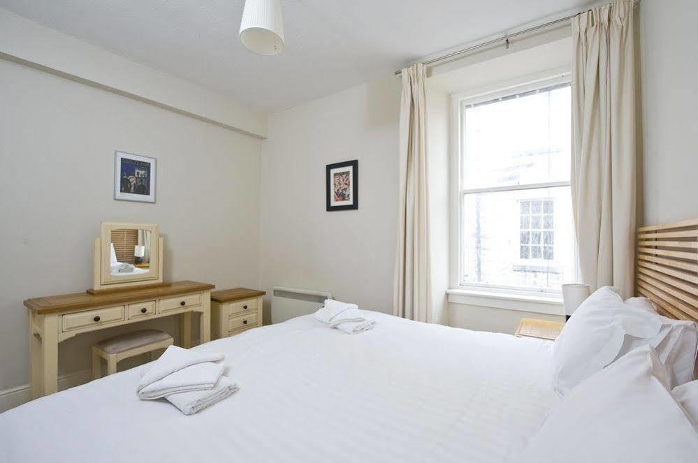 Destiny Scotland - Rose Street Apartment