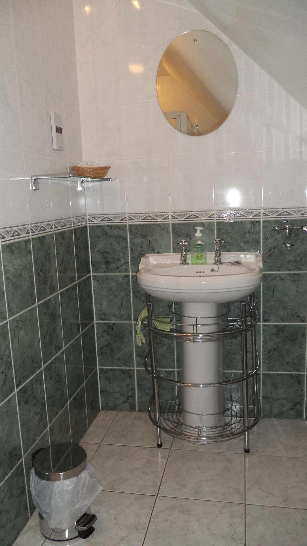 Guest house Acer 4*