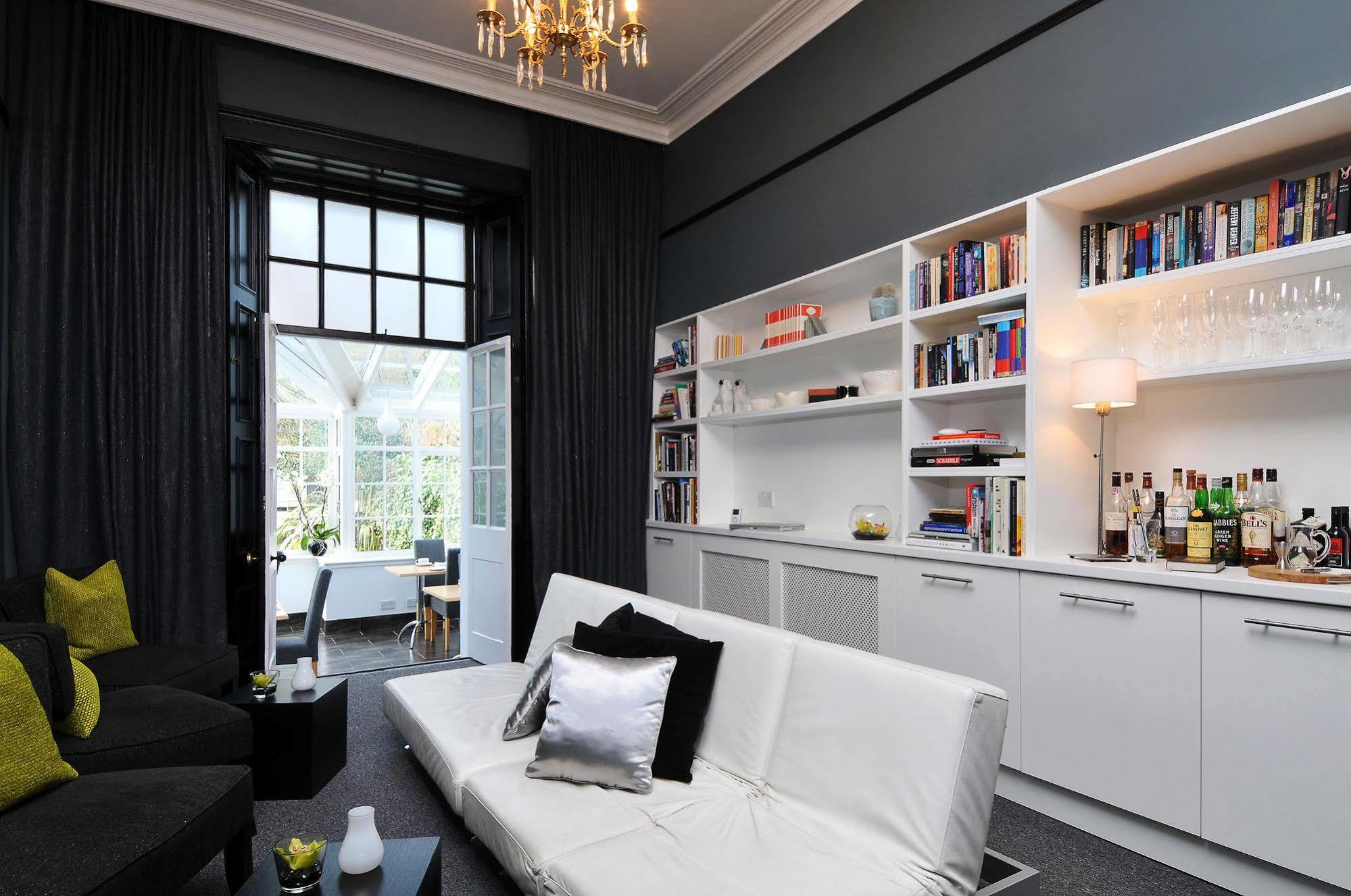 94dr Holiday home Edinburgh