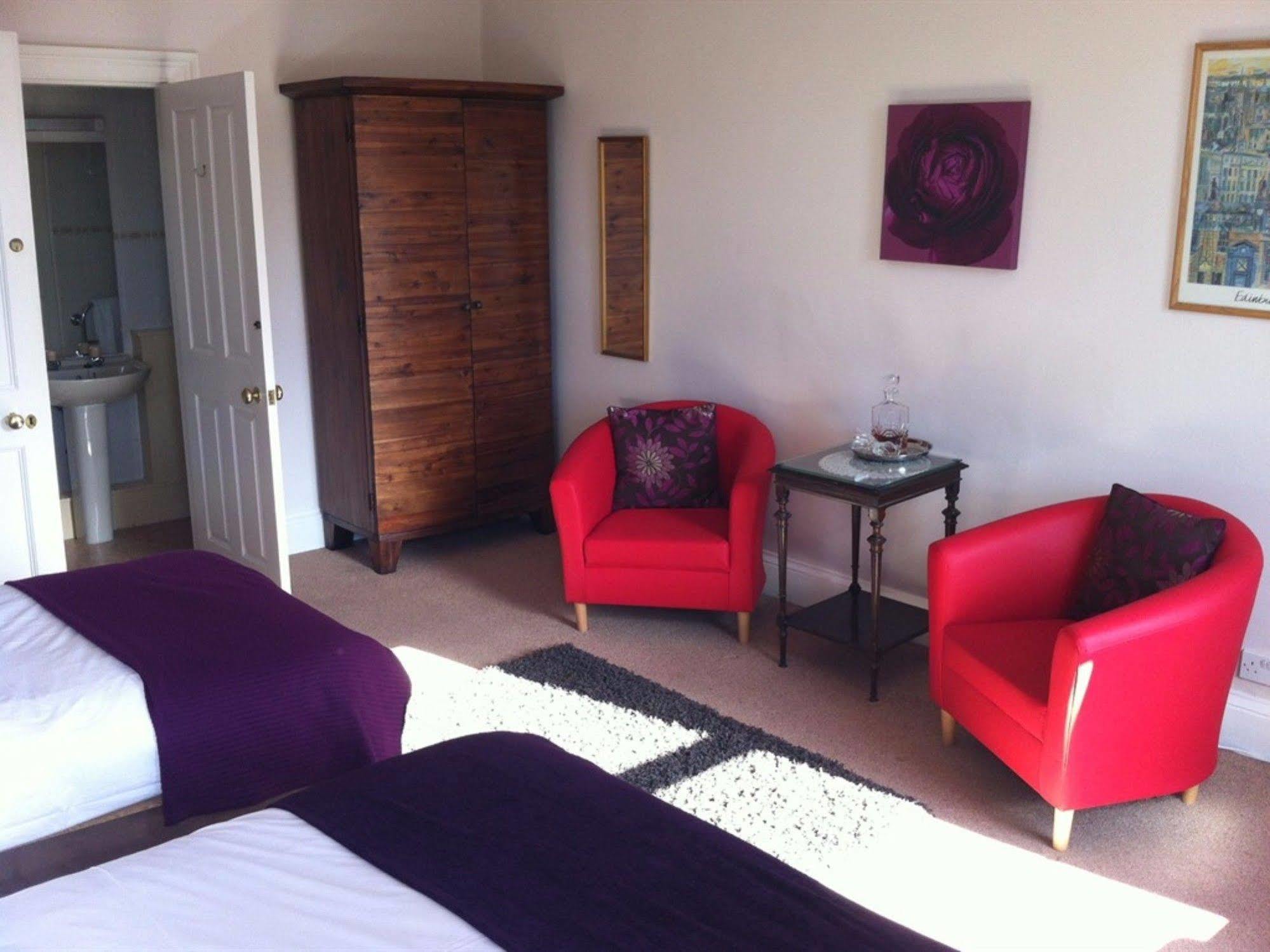 Bonnington Hotel 4*