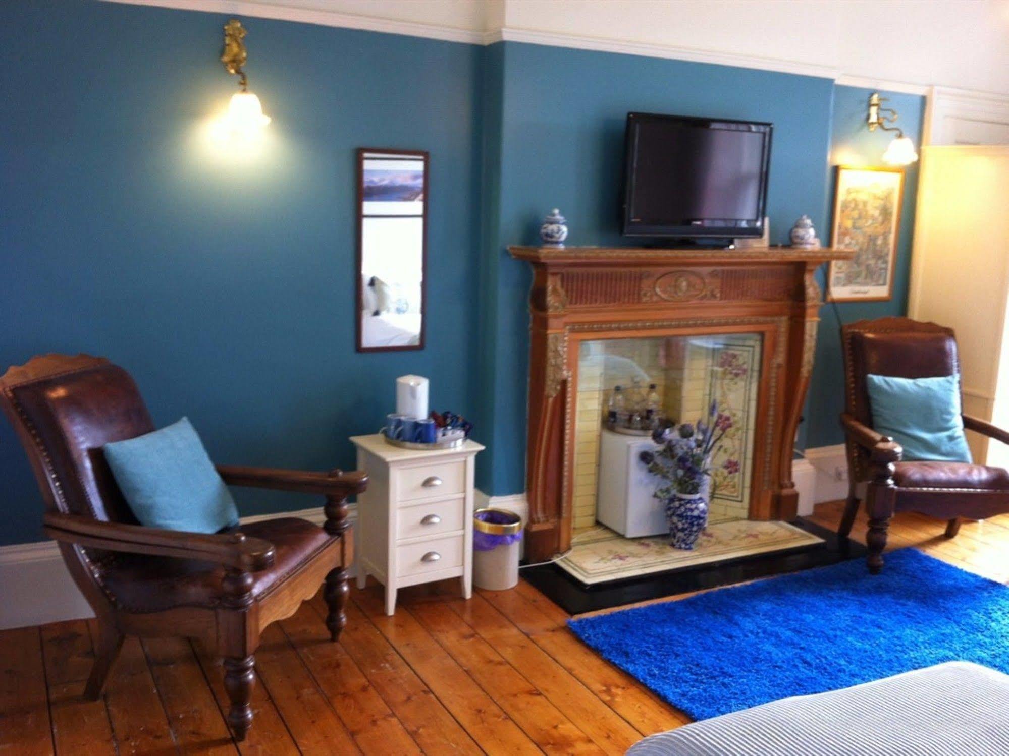 Bonnington Hotel