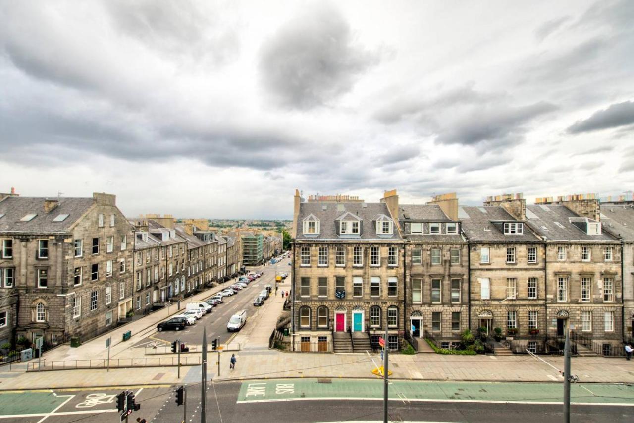 Apartment Altido Spacious & Elegant Apt By St Andrew Square W View