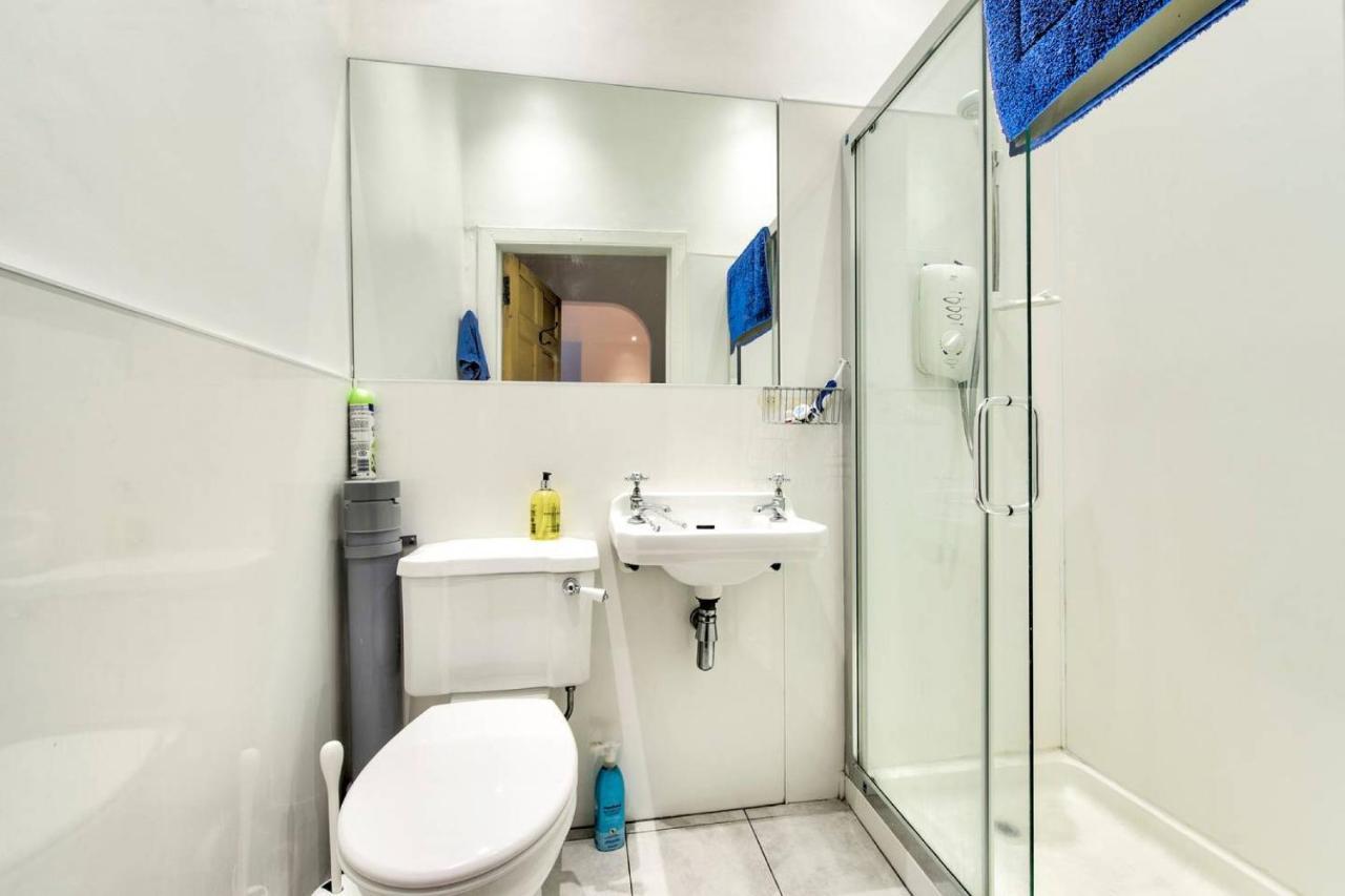 Altido Spacious & Elegant Apt By St Andrew Square W View * Edinburgh