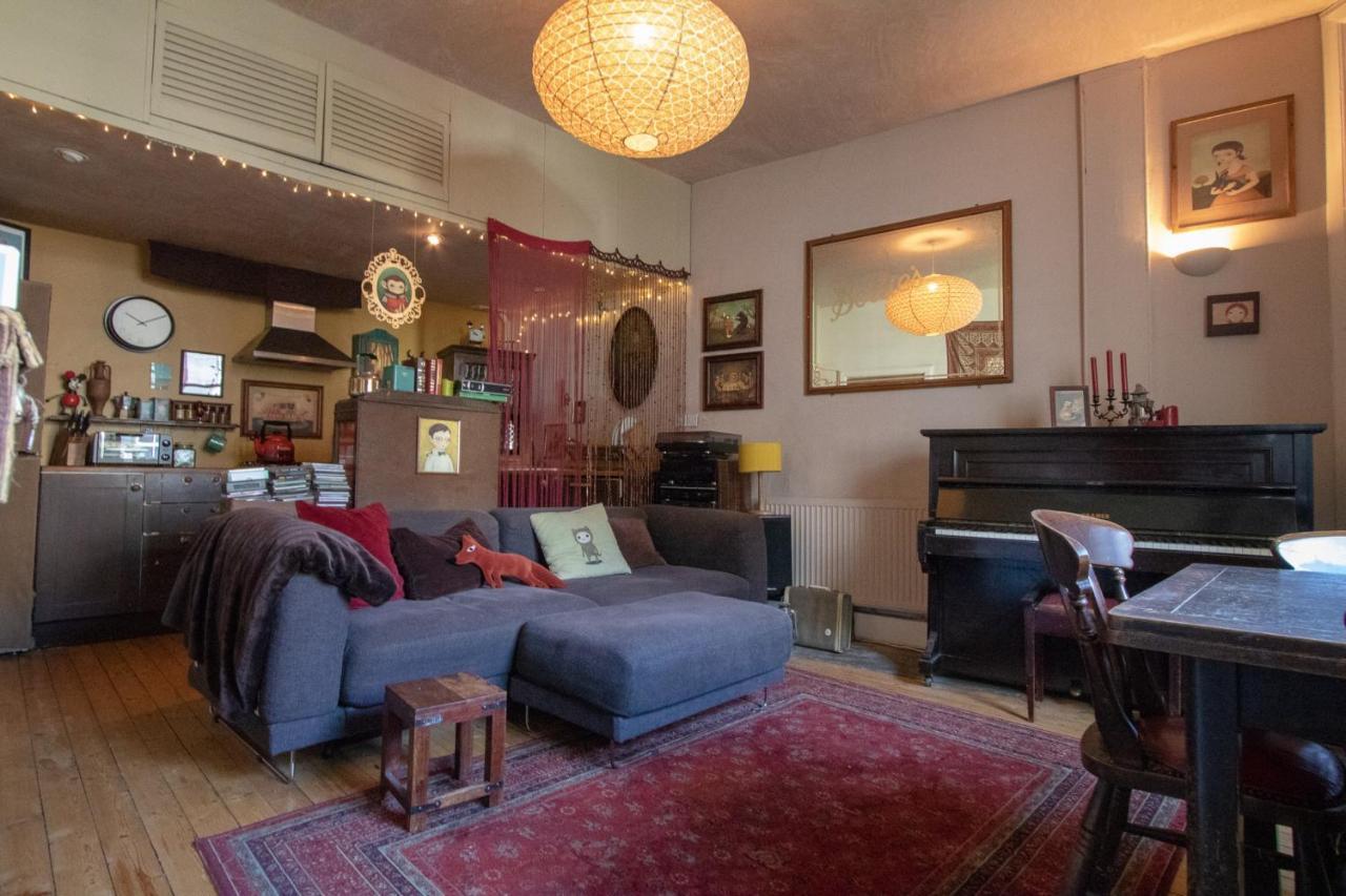 1 Bedroom Flat In The Centre