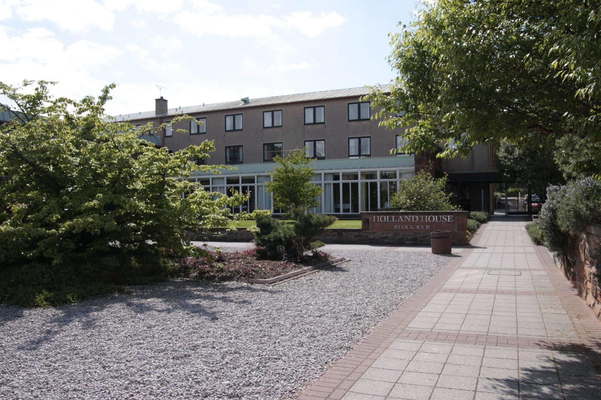 Summer At The Of Apartment Edinburgh