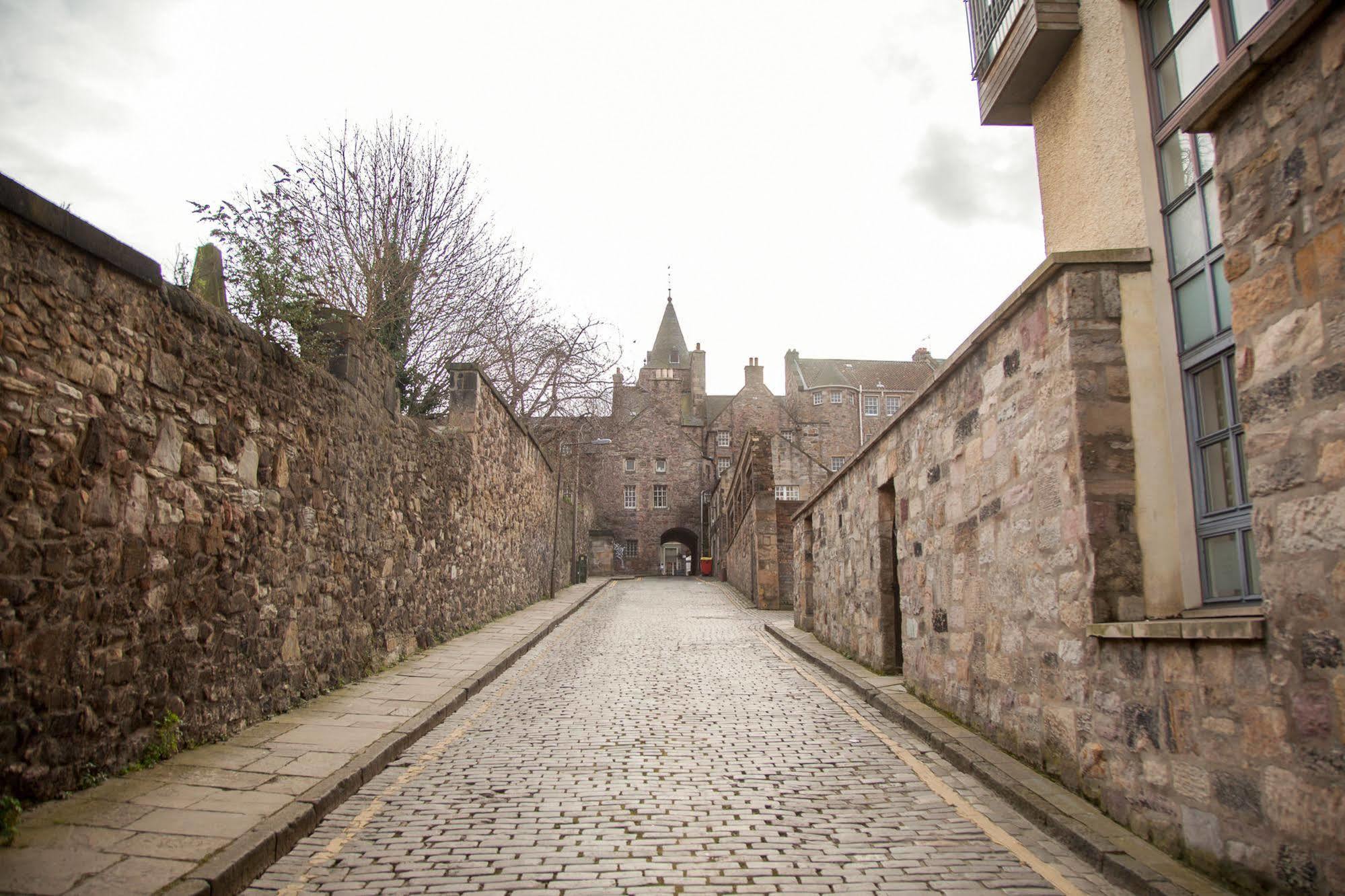 Apartment Royal Mile Edinburgh