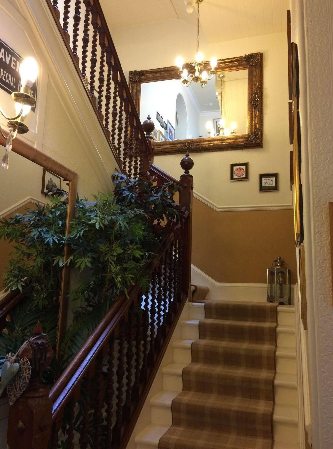 Gasthof Albyn Townhouse 4*