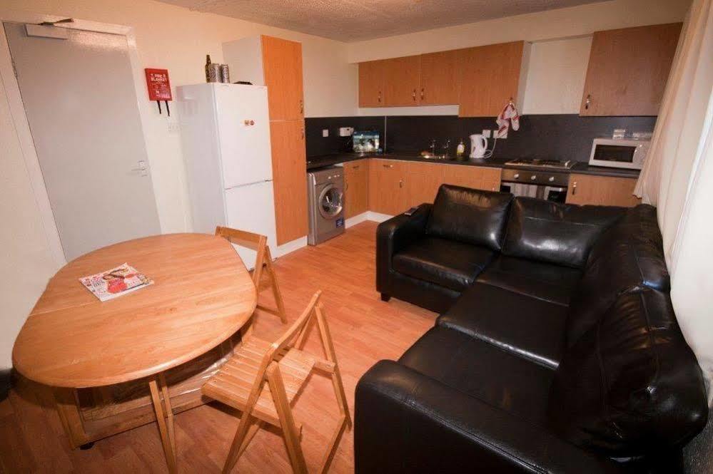 Apartment Destiny Student - Meadow Court
