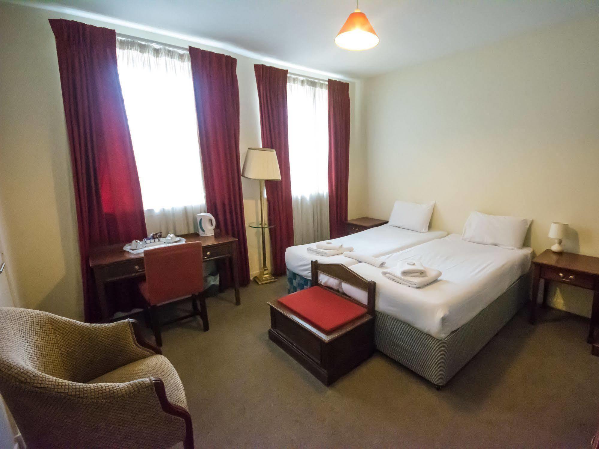Bed & Breakfast York House