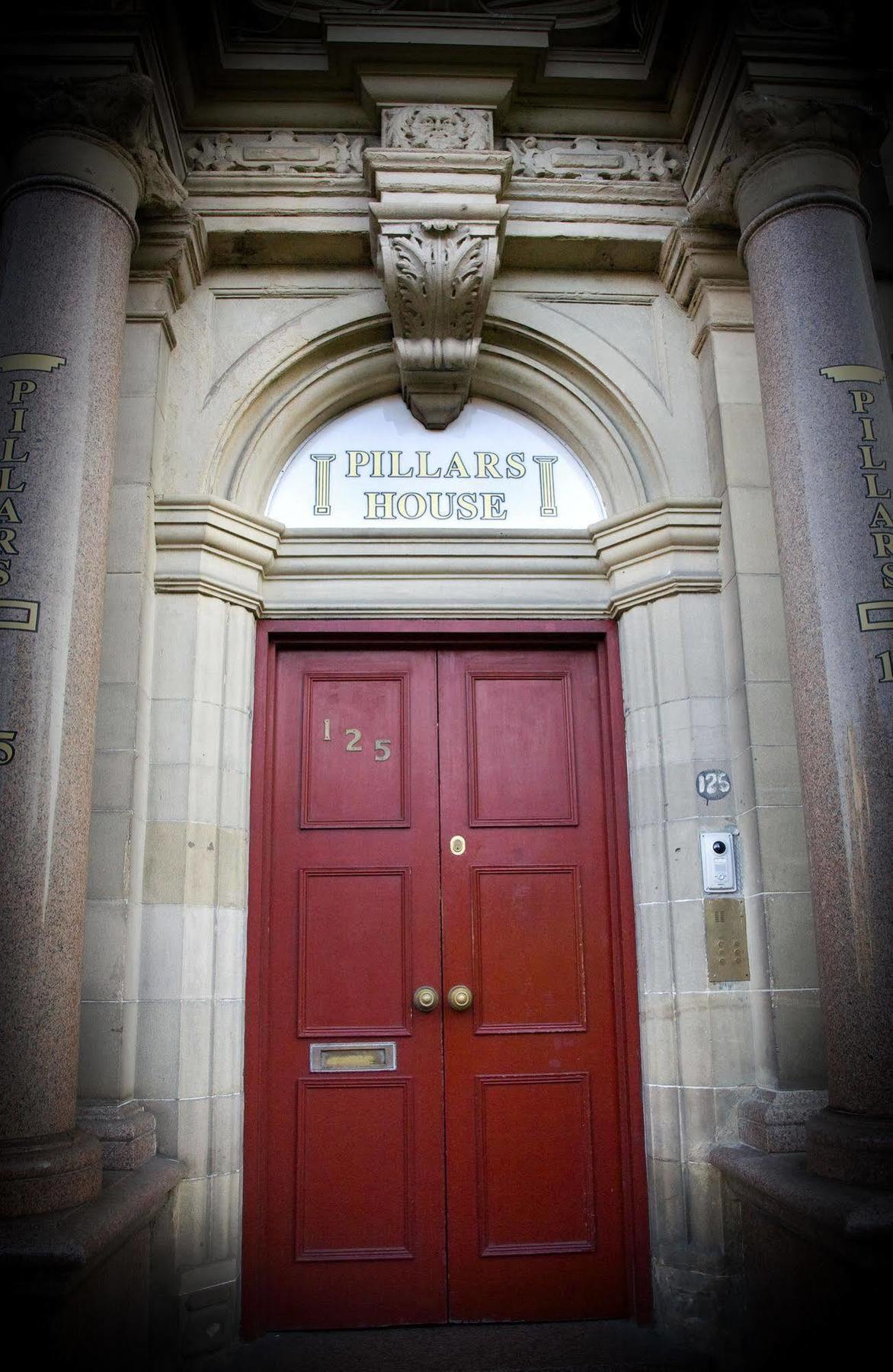 Hotel Pillars House