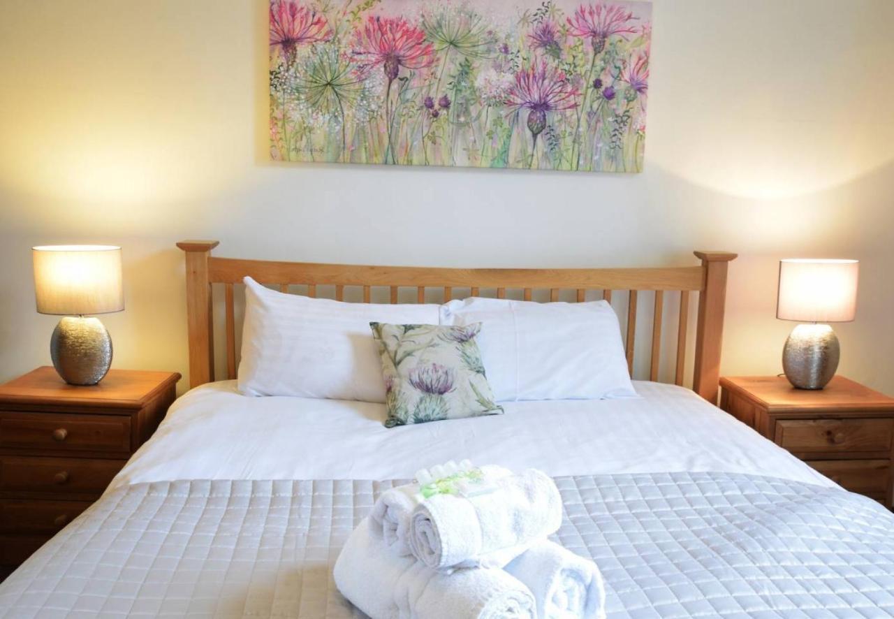 Apartment Altido Castle Terrace 3 Bedroom - Old Town Edinburgh
