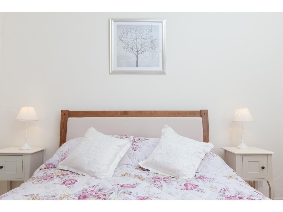 Homely Tenement For 2 Near Botanic Gardens * Edinburgh