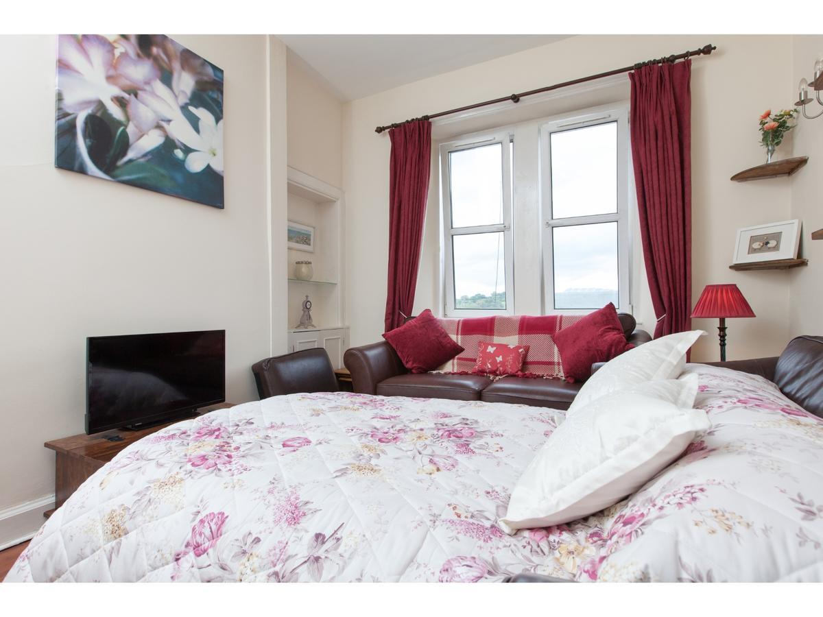 Homely Tenement For 2 Near Botanic Gardens