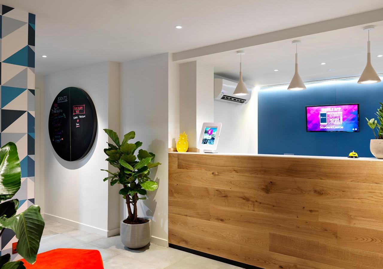 Student Castle Apartment