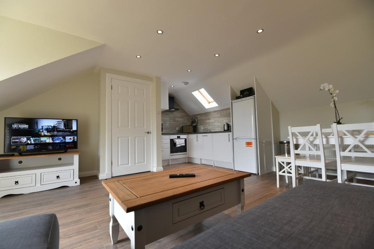 Apartment St Patrick Square Seagate Main Door Edinburgh