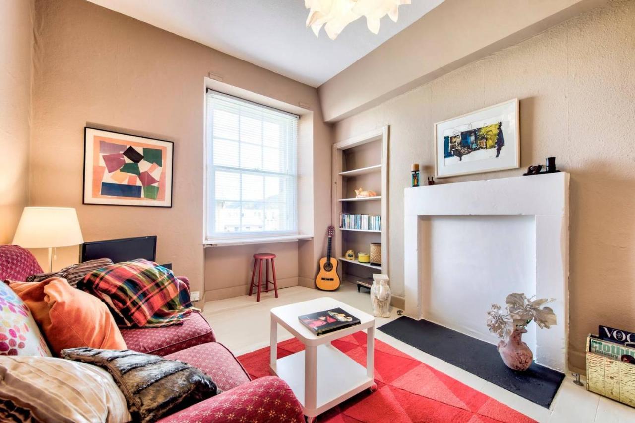 Joivy Famous St Mary's Street Old Town Apartment EDI