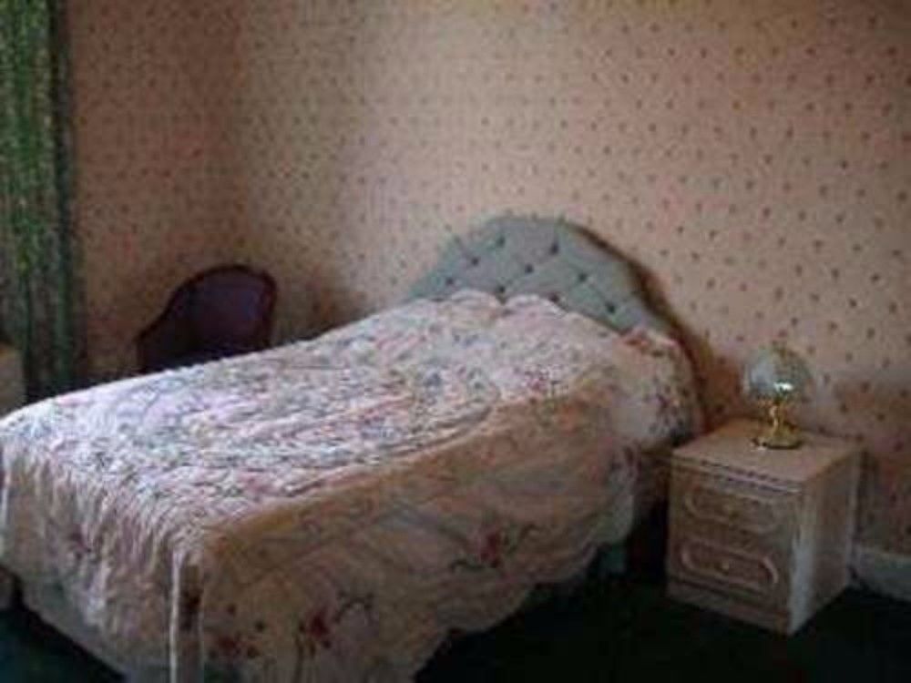 Guest house Capital 2*