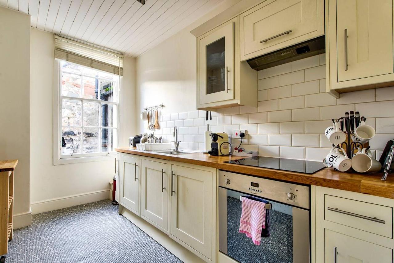 Apartment Joivy Bright 1 Bed Flat, Close To Princess Street Edinburgh