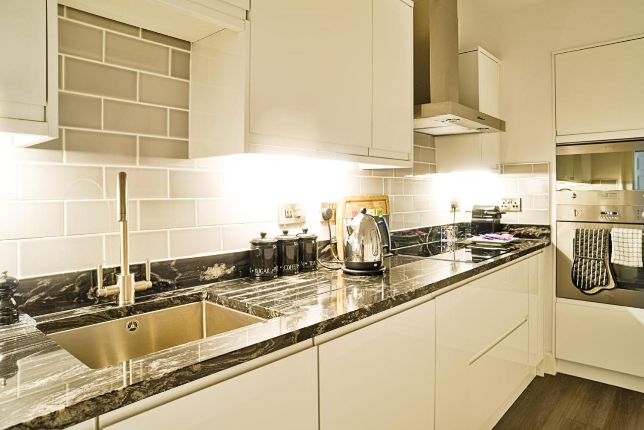 Joivy Stunning Flats In The Centre * Edinburgh