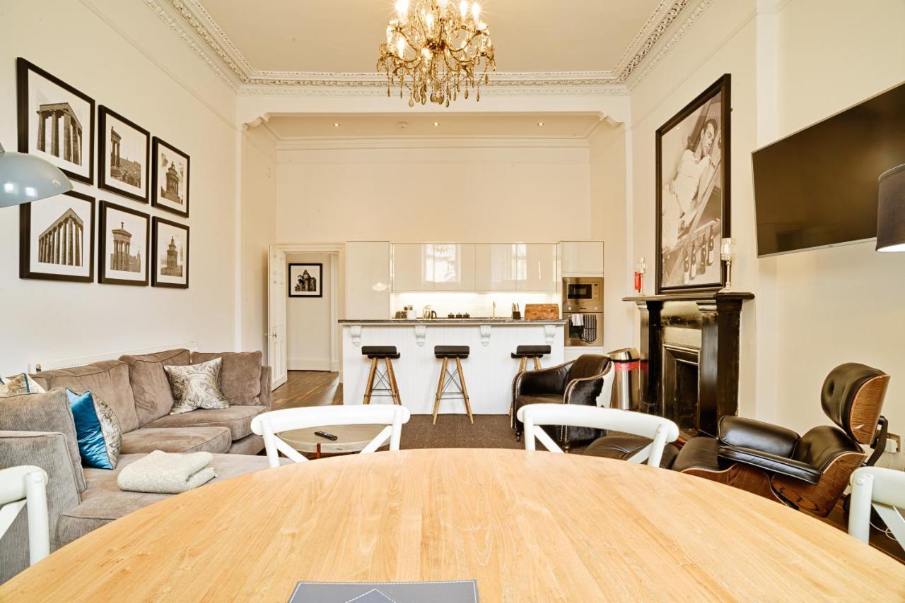 Joivy Stunning Flats In The Centre * Edinburgh