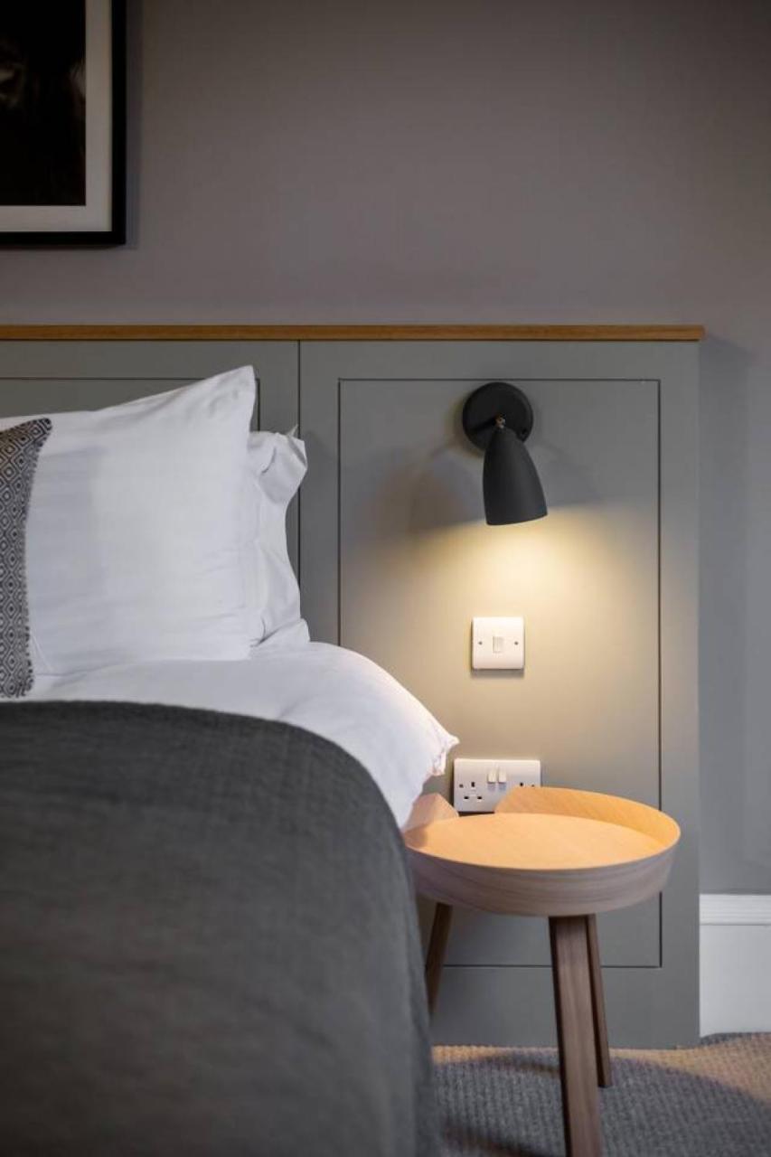 Apartment Joivy Luxurious 2br Near Haymarket Station EDI