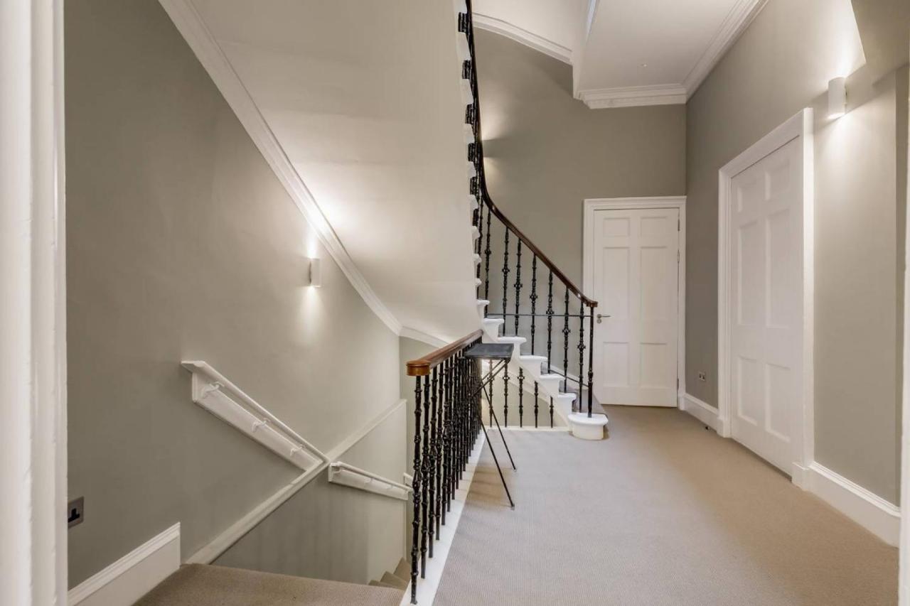 Apartment Joivy Luxurious 2br Near Haymarket Station