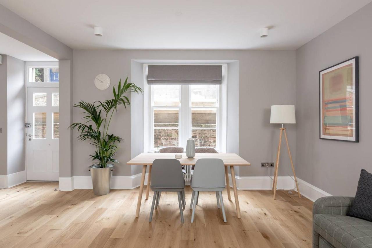 Joivy Luxurious 2br Near Haymarket Station * EDI