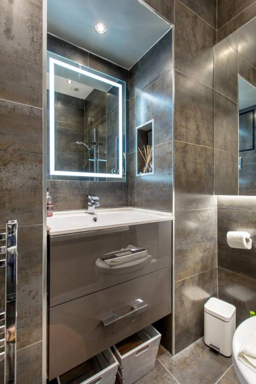 Joivy Converted Flat In Historic Building In New Town