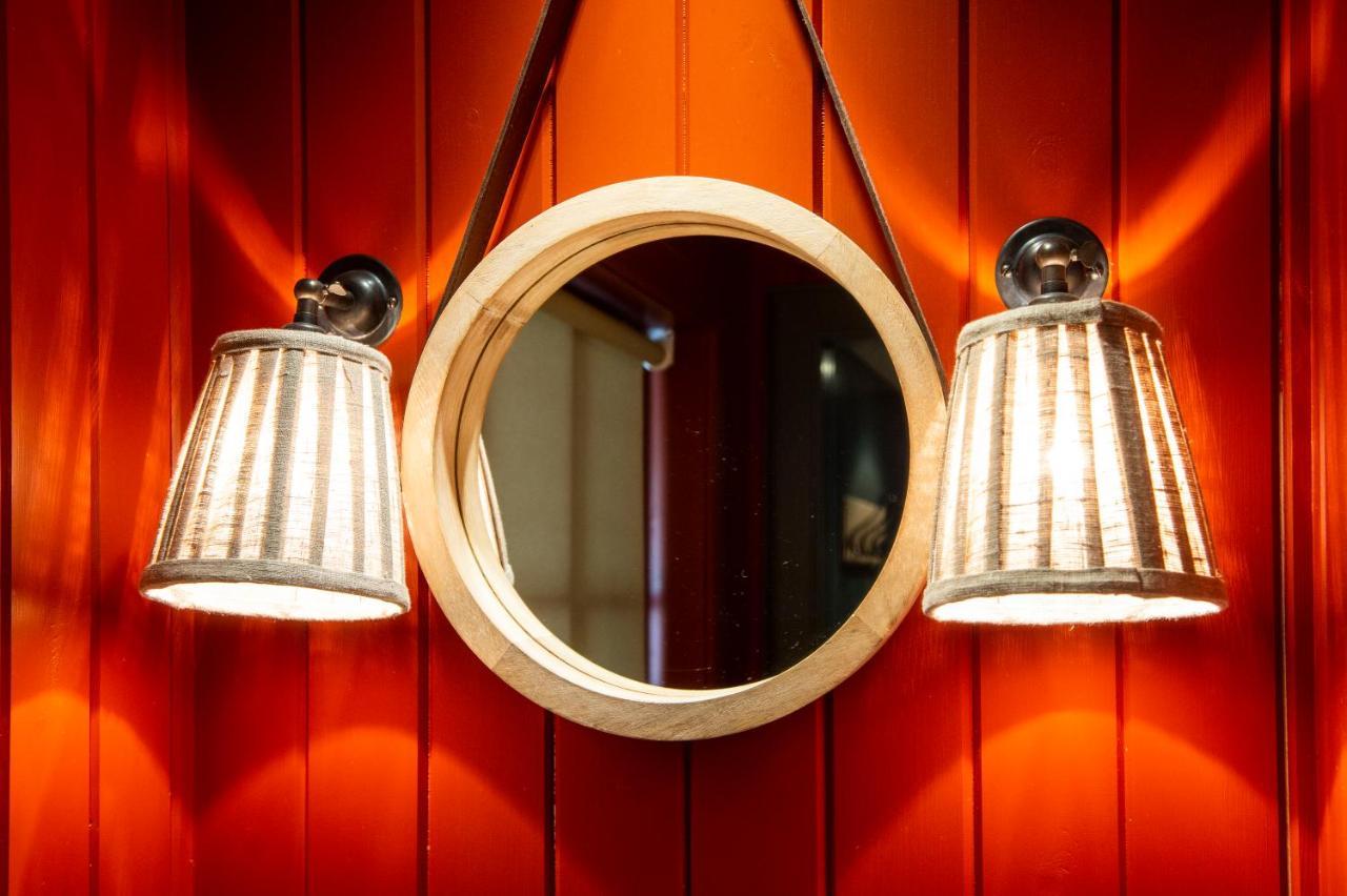 Holiday home Altido Rockhouse: Historic Gem - Photographer's Studio *
