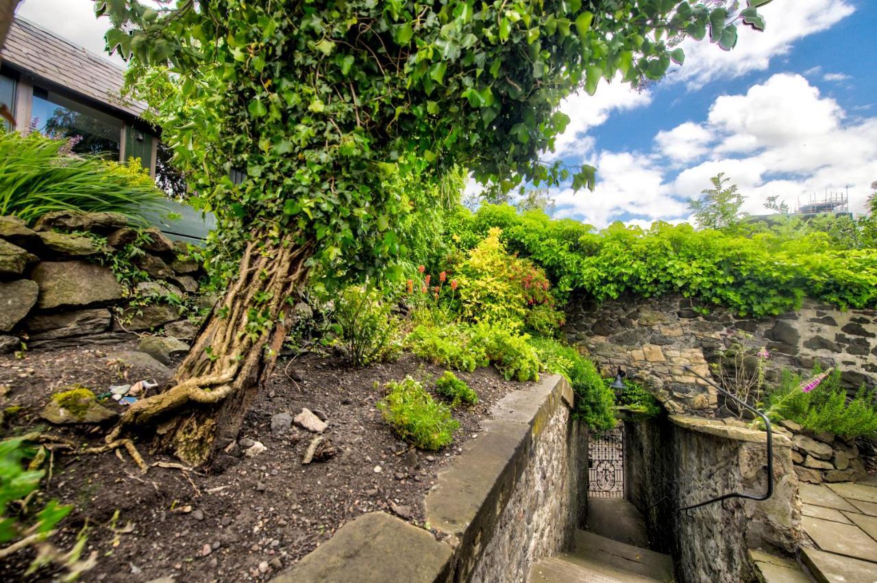 Altido Rockhouse: Historic Gem - Photographer's Studio