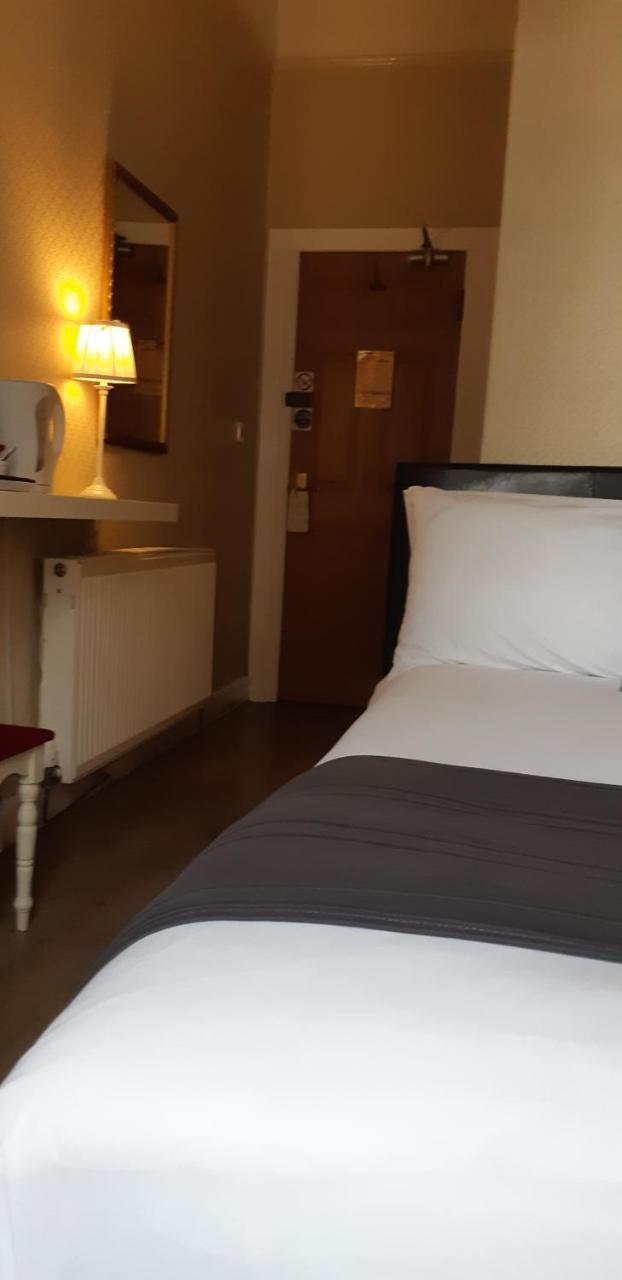 Townhouse 3*