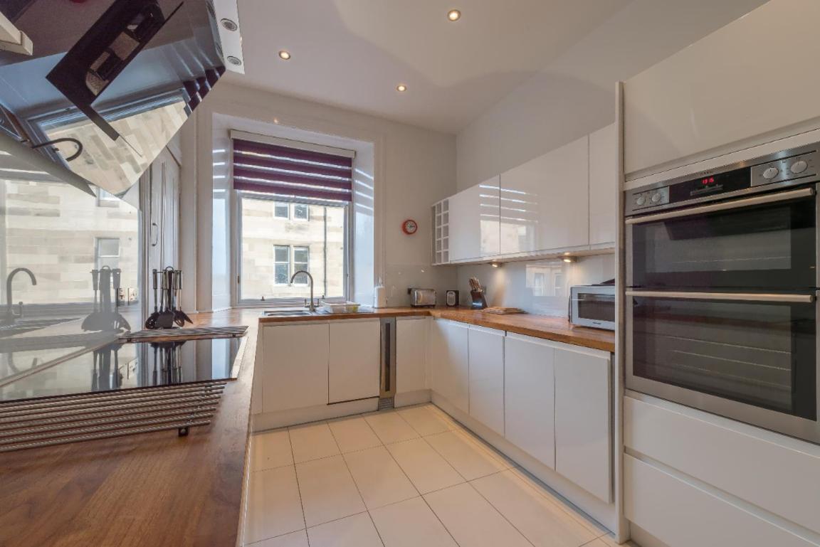 Bruntsfield Place - Beautiful 2 Bed With Spectacular Views! Edinburgh