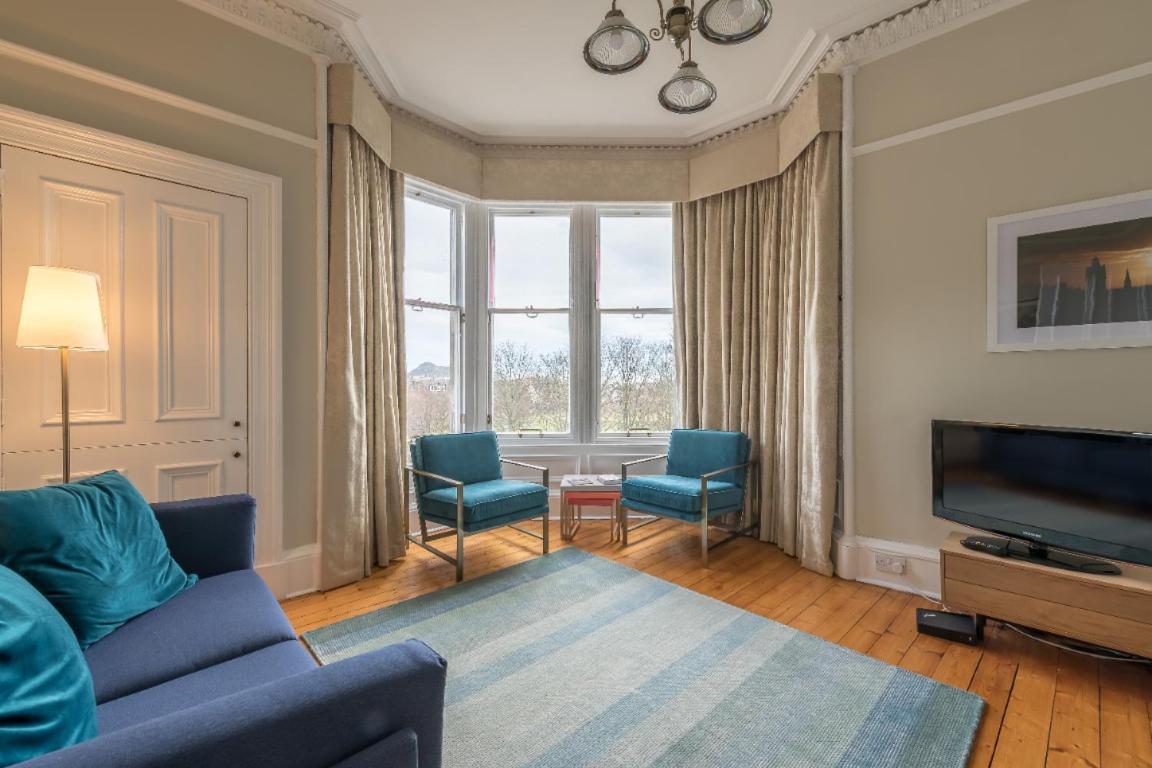 Bruntsfield Place - Beautiful 2 Bed With Spectacular Views! * Edinburgh
