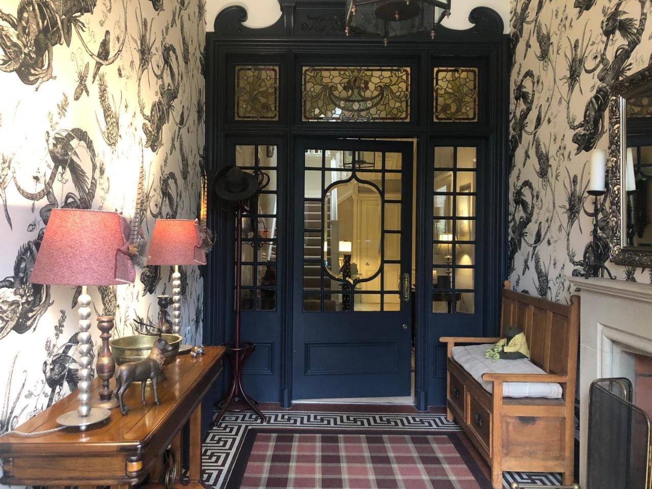 Bed & Breakfast Claremont House 5*