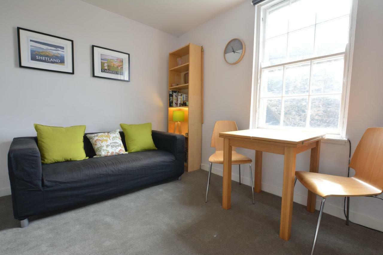 The Bolthole - Fantastic Old Town Location! * Edinburgh