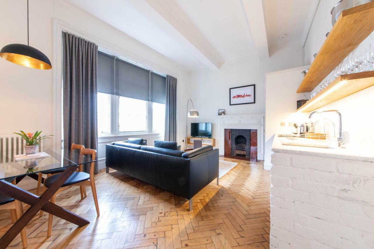 Apartment Linton Collection - The West Wing