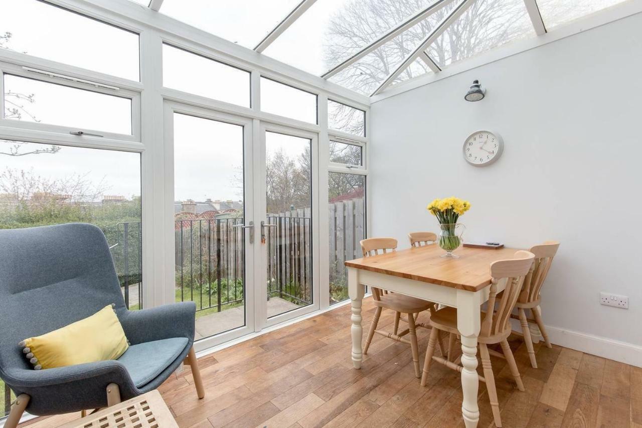 Altido Cozy And Quiet House Super Close To The Centre Holiday home Edinburgh