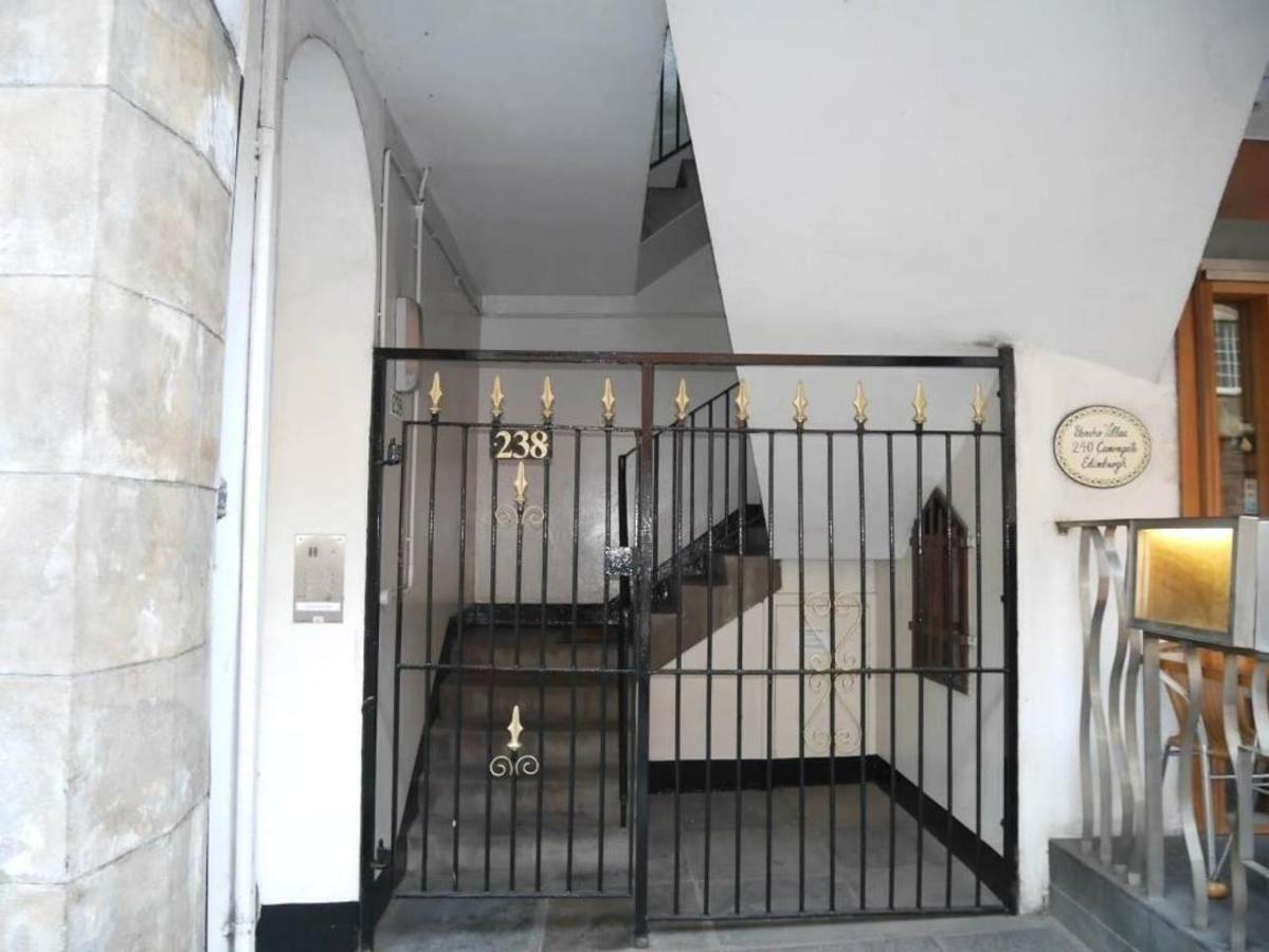 Apartment 1 Bed In The Heart Of Edinburgh's Old Town Edinburgh