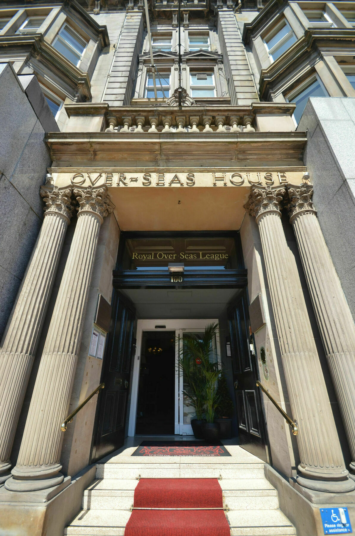 100 Princes Street Hotel 5*