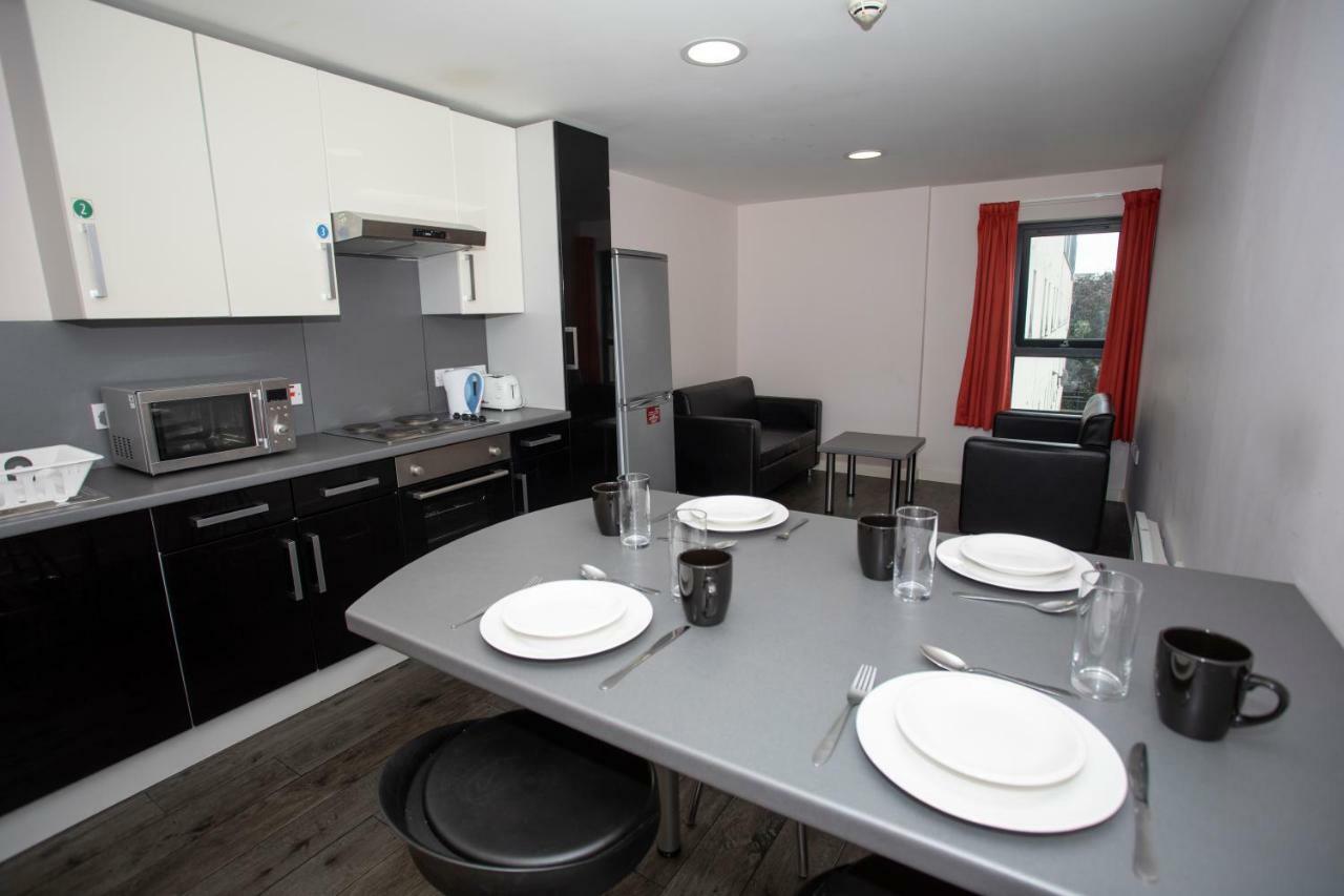 Beaverbank Place - Campus *