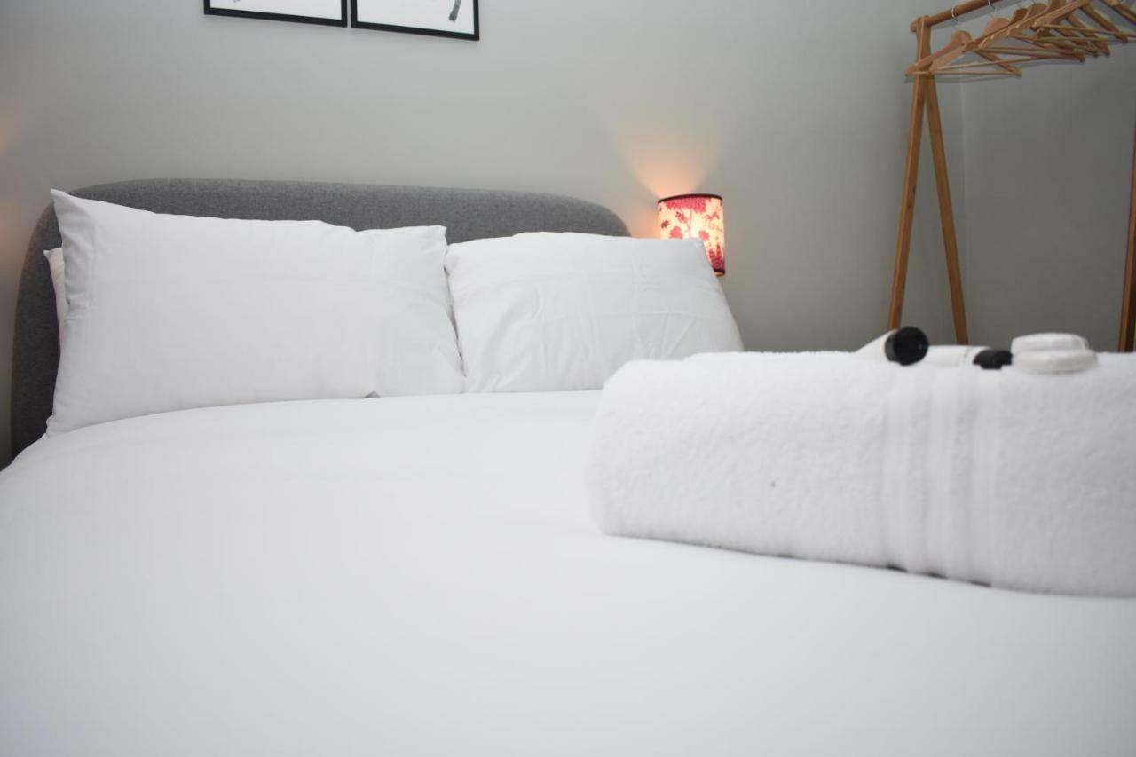 Apartment High Street - Modern Scandi Design In The Heart Of The Old Town!