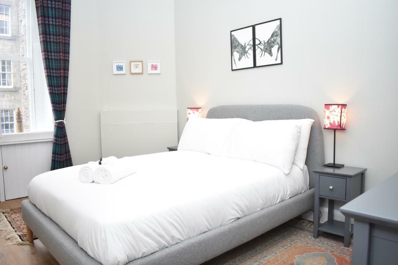 High Street - Modern Scandi Design In The Heart Of The Old Town! *