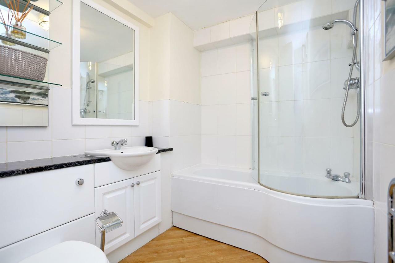 West Bow - Comfy 2 Bed On West Bow Overlooking Grassmarket *