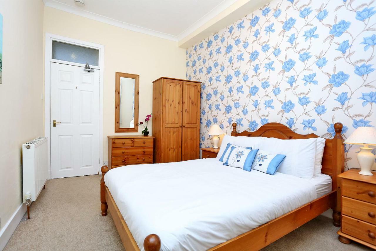 Apartment World's End - Historic 2 Bed On The Royal Mile, Sleeps 4 EDI