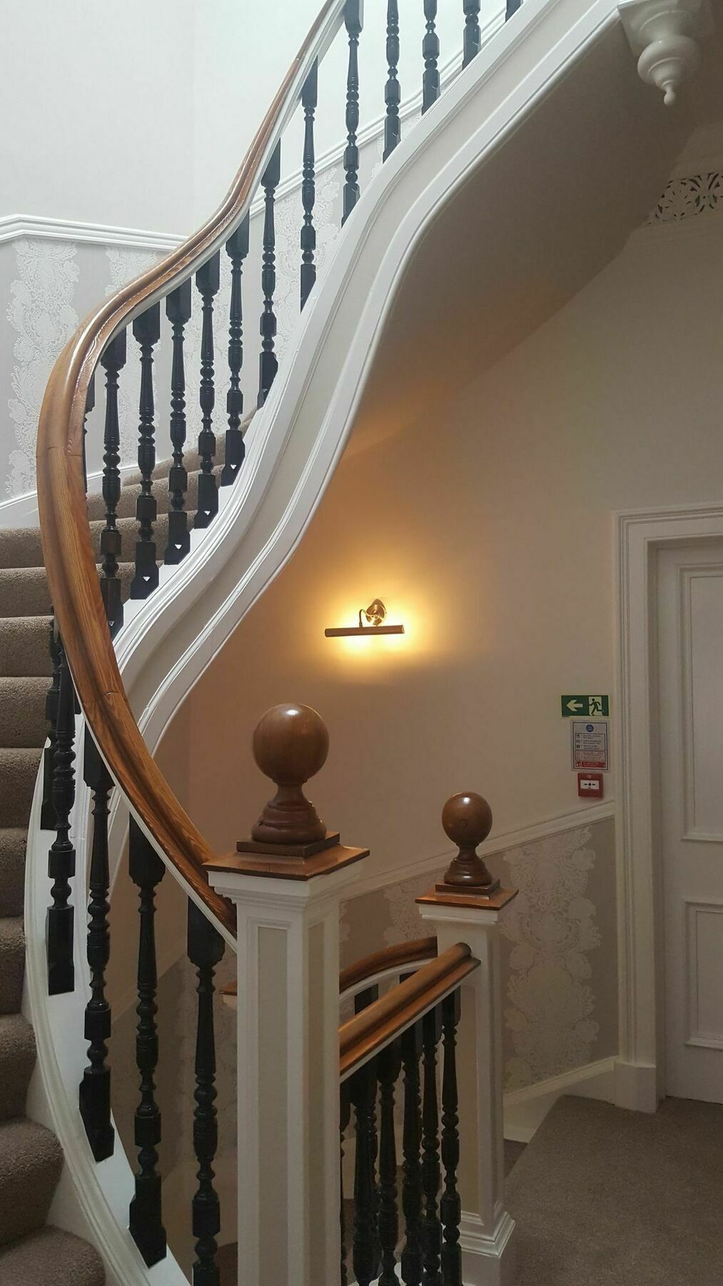Guest house 18 Craigmillar Park