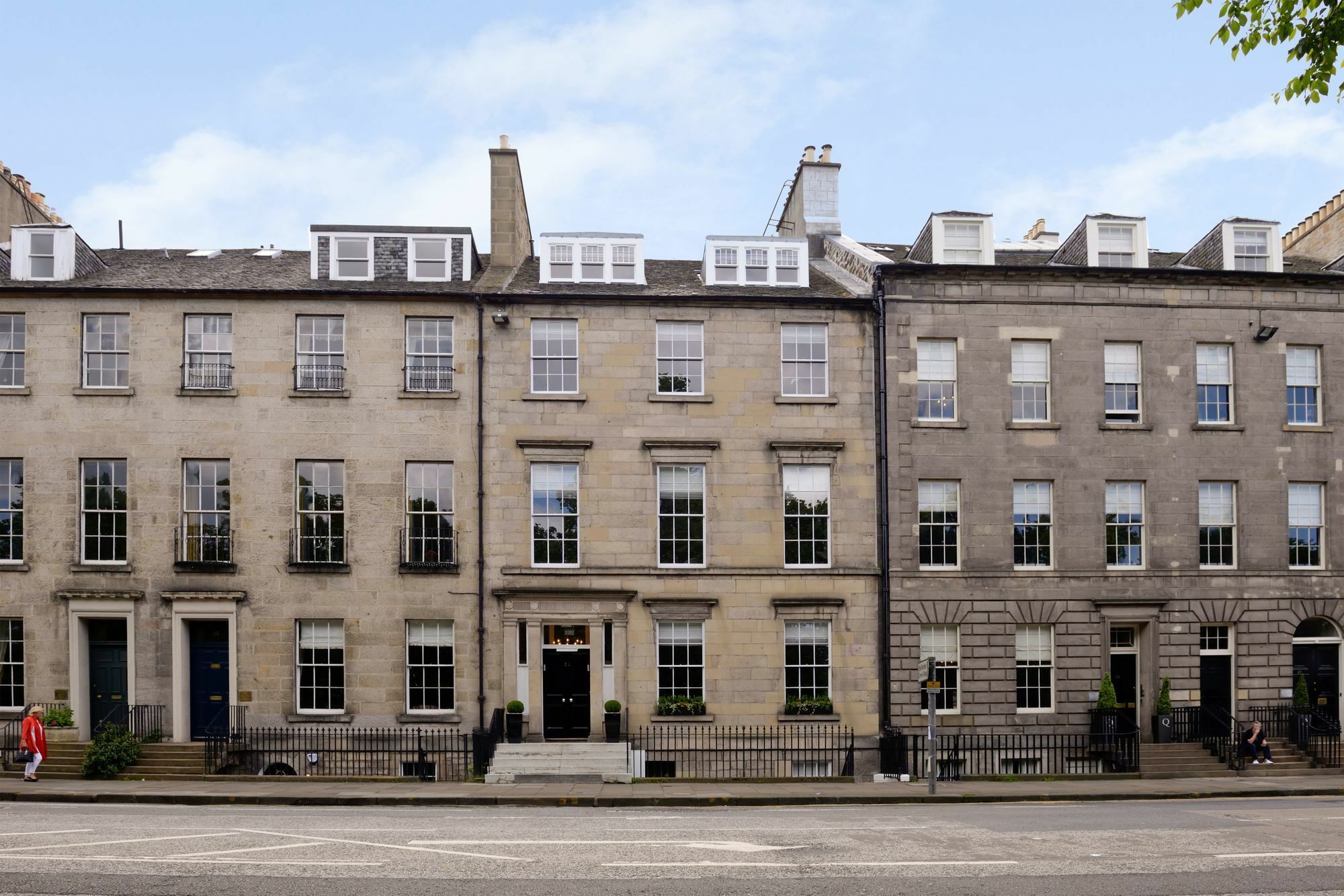 Destiny Scotland - Q-residence Apartment